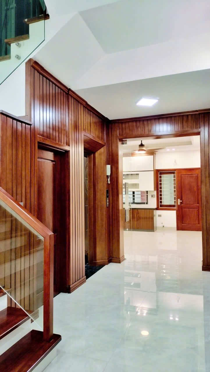 Bán nhà 4 tầng thang máy đẹp, An Phú, Lê Thanh Nghị, Hải Dương, 67.5m2, 4 ngủ, gara ô tô