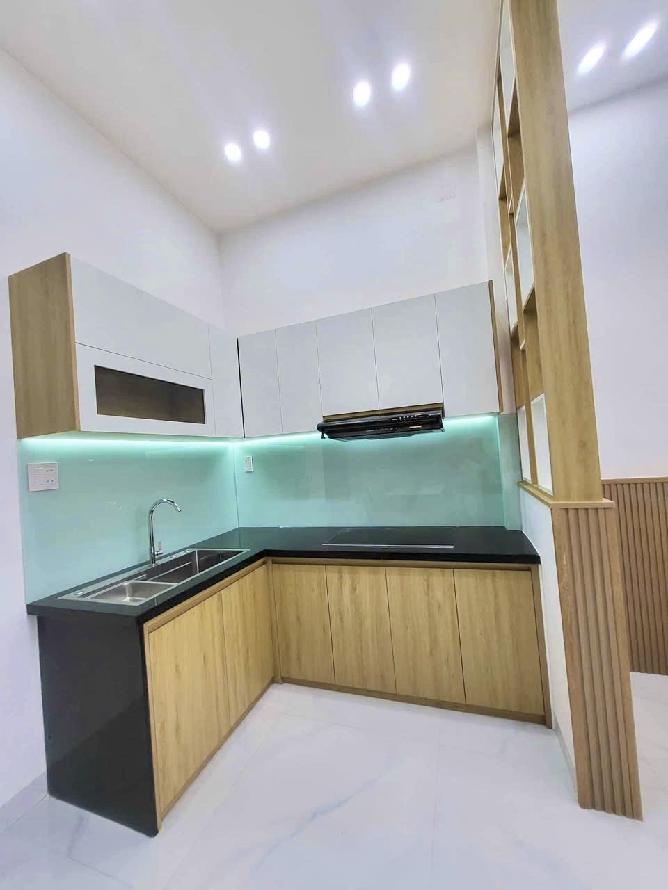 Hạ giá 100 triệu bán nhanh nhà 2 mê nguyên full nội thất xịn, 57m2, ngang 4,35m, hẻm rộng hơn 3m, Quy Nhơn