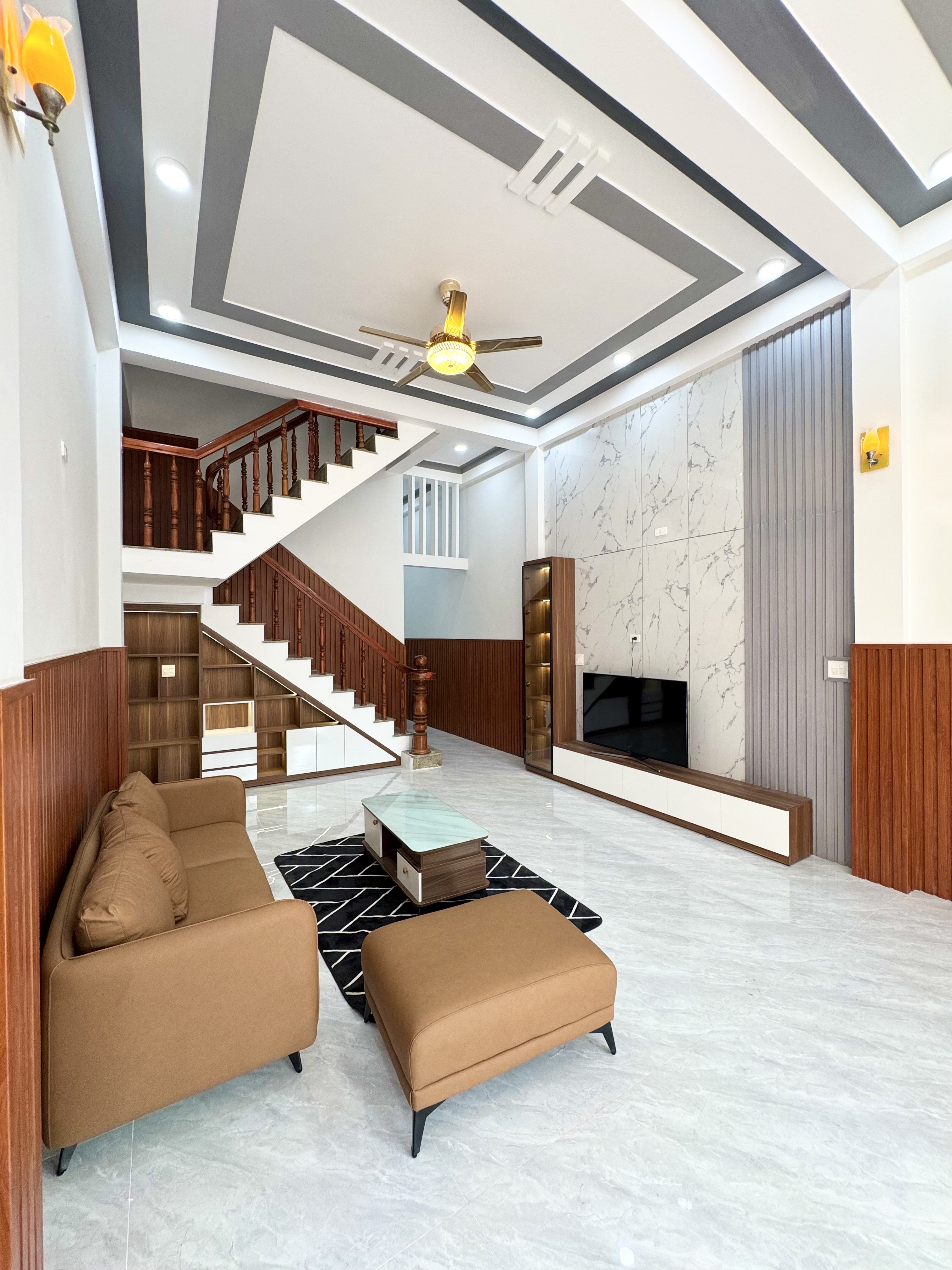 Nhà 2 tầng mặt tiền khu Thành Thái, 73m2, ngang 4,45m, Quy Nhơn