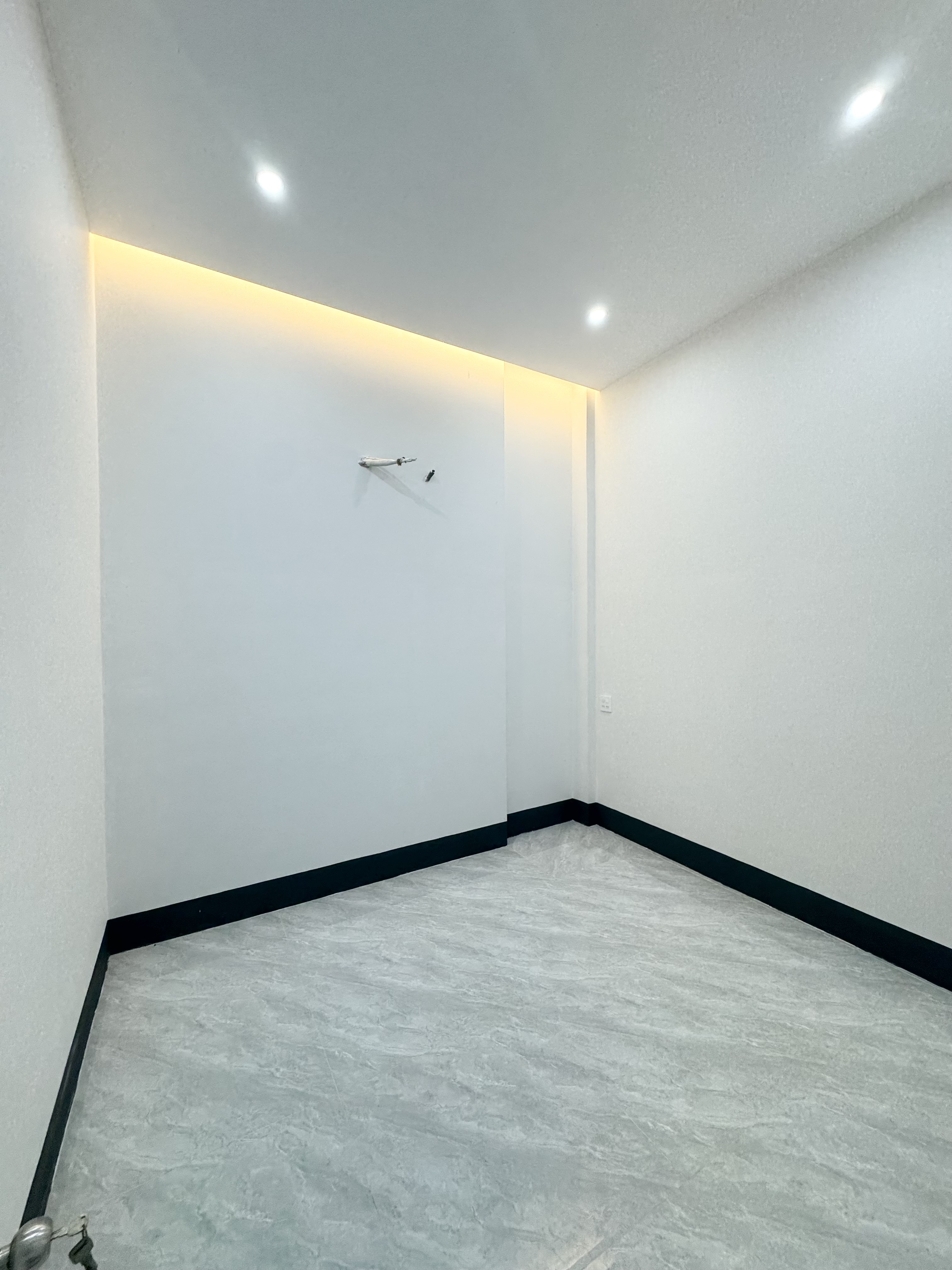 Nhà 2 tầng mặt tiền khu Thành Thái, 73m2, ngang 4,45m, Quy Nhơn