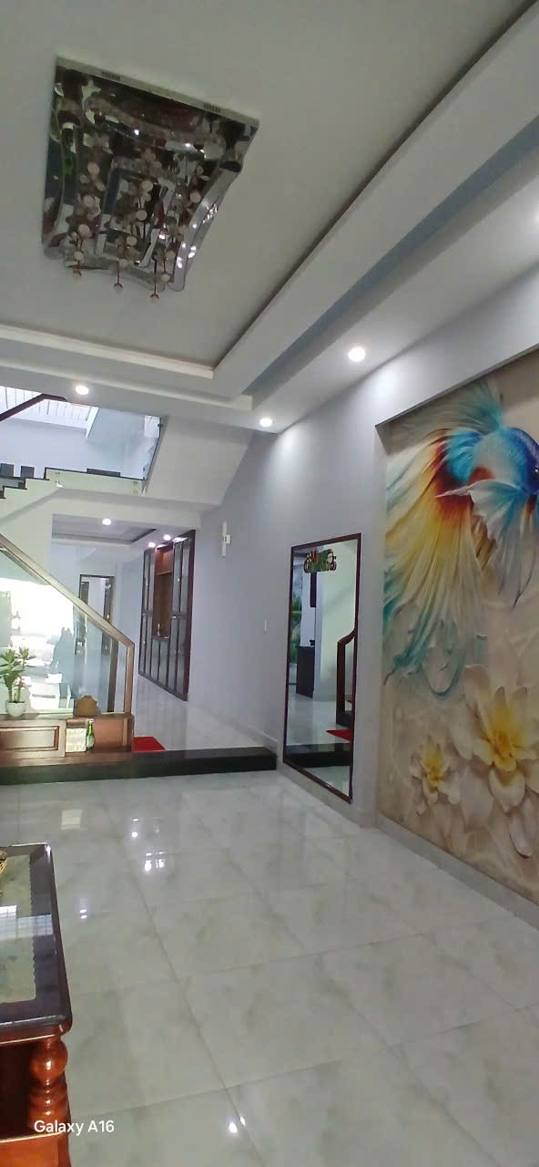 Mặt tiền Tú Xương - Hiệp Phú - diện tích 130m2 - chỉ 15 tỷ - nhà 3 lầu - tiện mở văn phòng, công ty