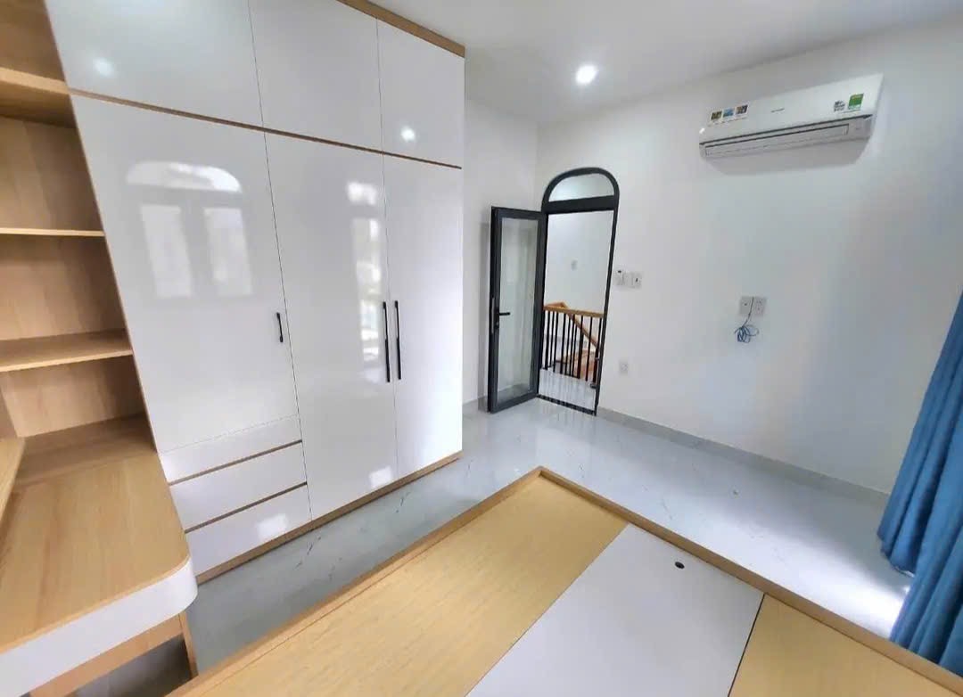 Nhà hẻm xe hơi Xô Viết Nghệ Tĩnh, phường 26, Bình Thạnh