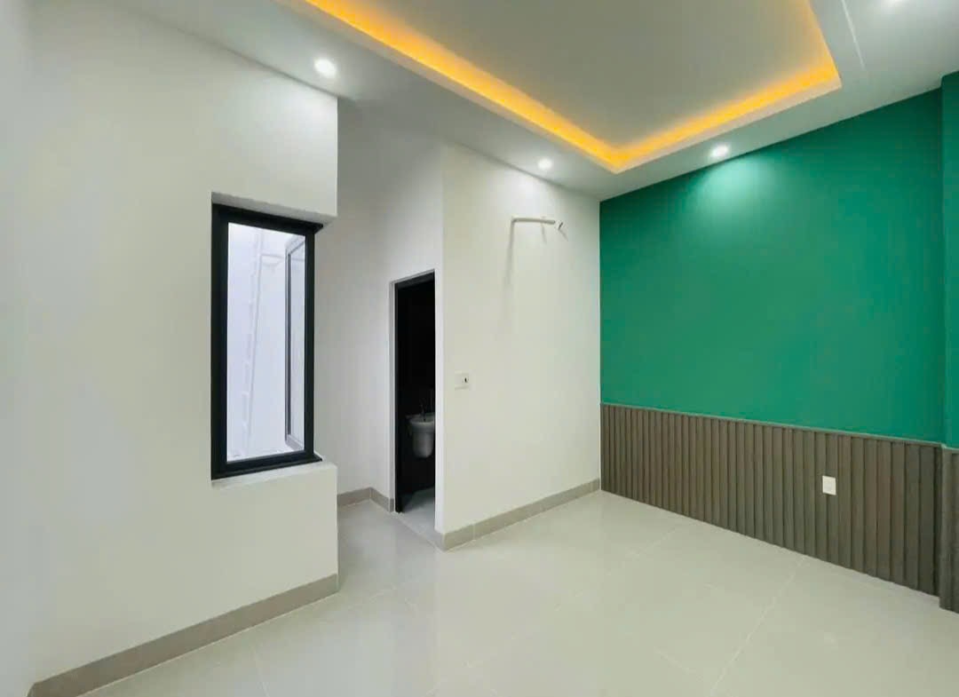 Nhà mặt tiền Bùi Quang Là, phường 17, Gò Vấp
