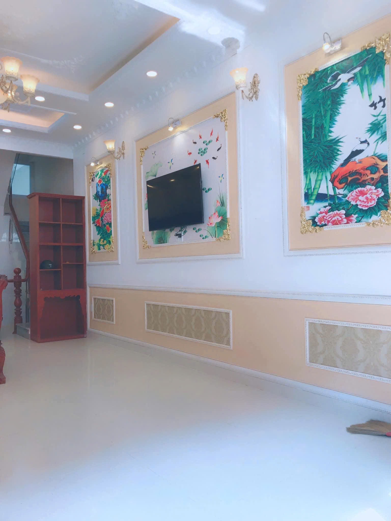Bán nhà hẻm xe hơi Huỳnh Văn Bánh, Phú Nhuận, giá 1.32 tỷ sổ sẵn