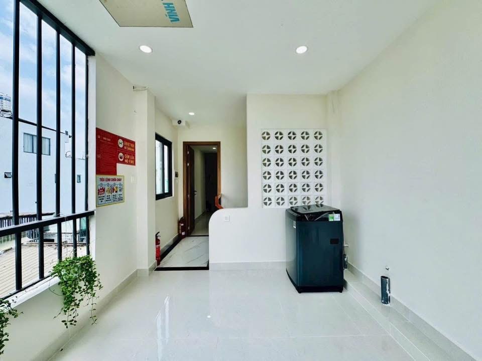 Bán nhà 3.8 tỷ - Xô Viết Nghệ Tĩnh, giáp Quận 1, view City Garden cực sang - Giá cực hời