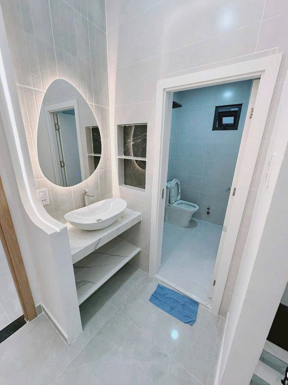 Bán nhà 4,55 tỷ, Quận Bình Thạnh, khu trung tâm, giáp Quận 1