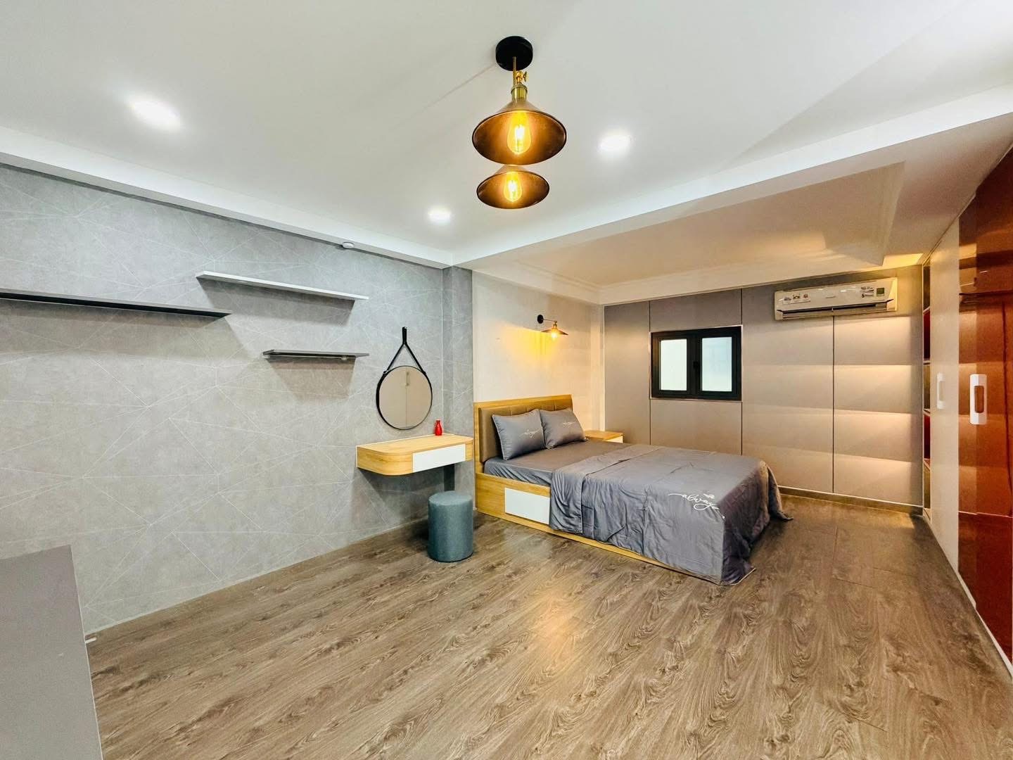 Nhà đẹp Ni Sư Huỳnh Liên, Tân Bình, 53m2, 3,3 tỷ, bê tông cốt thép kiên cố, hiết kế hiện đại vào ở ngay