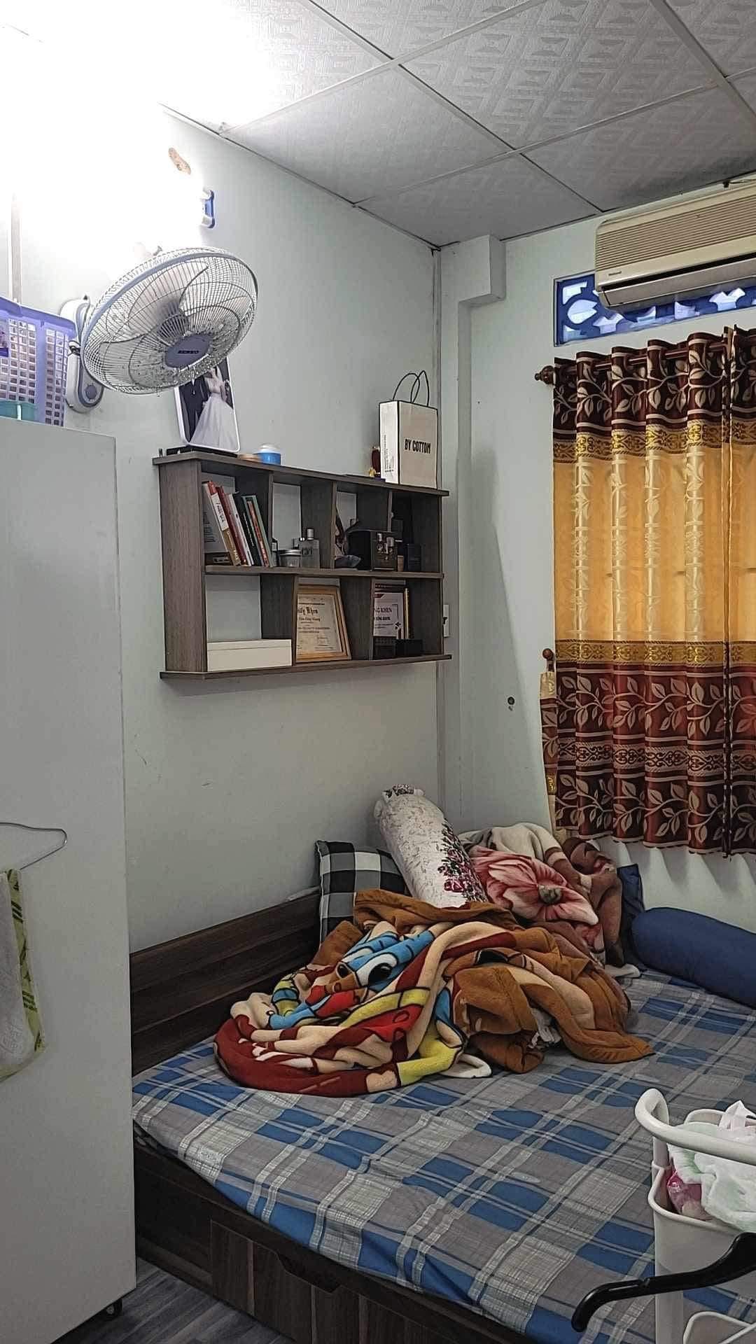 Chỉ 3 tỷ có ngay nhà Lạc Long Quân Tân Bình 66m2 sổ sẵn sang ngay