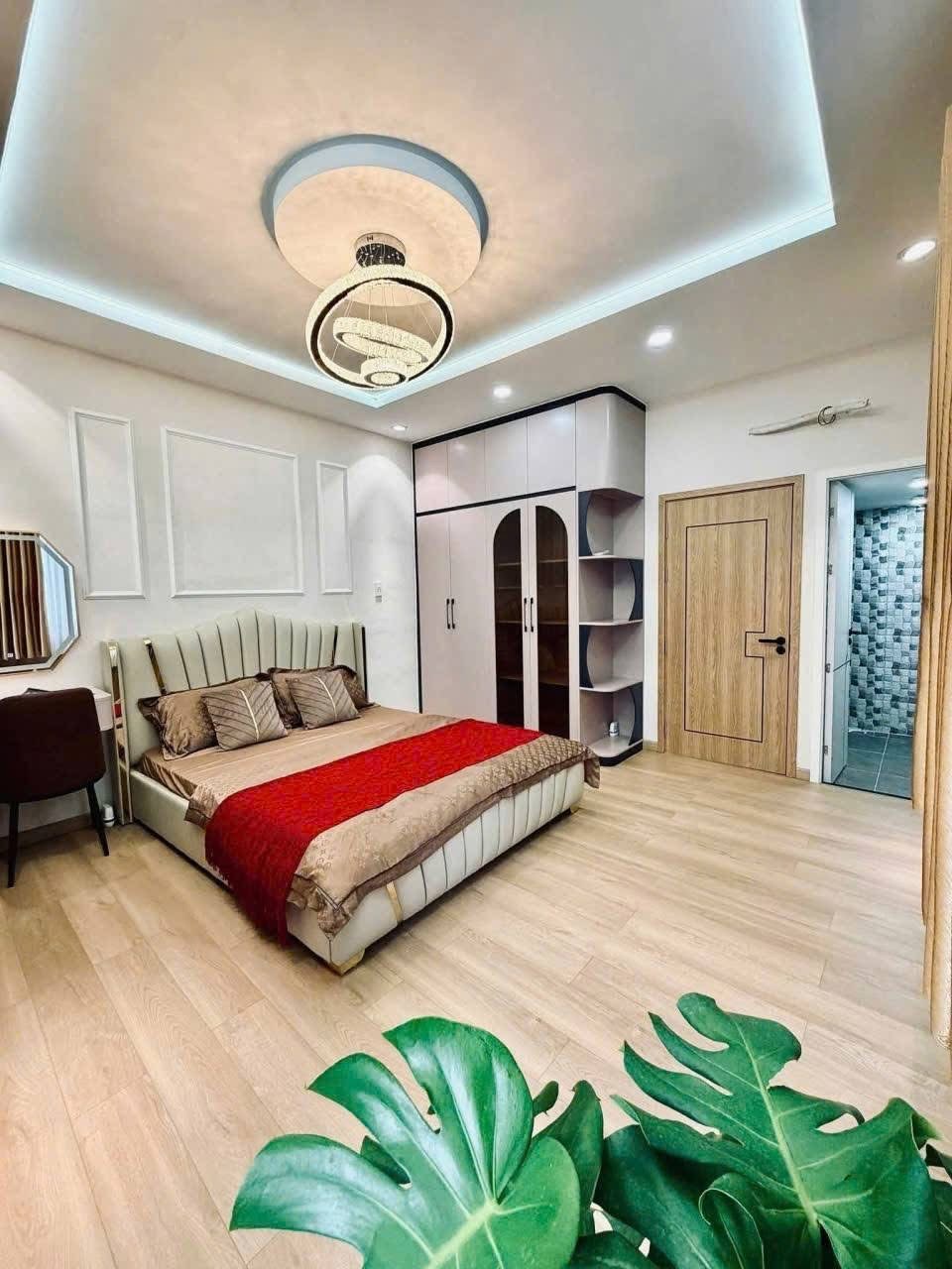 Bán nhà Huỳnh Văn Bánh - phường 13 - Phú Nhuận