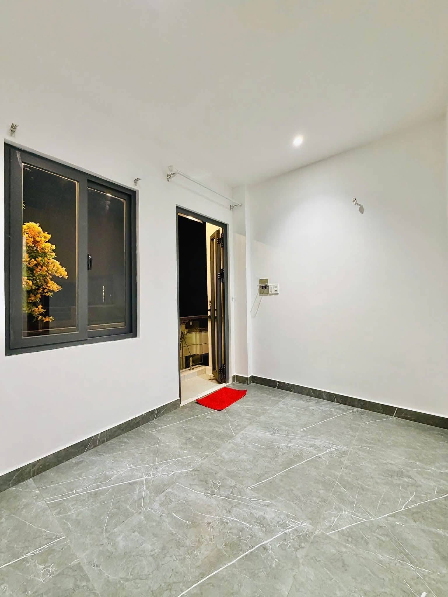 Nhà đẹp rộng thoáng 2 mặt hẻm, vị trí siêu cấp vip pro Hậu Giang Phú Lâm, thông tới vòng xoay Phú Lâm, 50m2, 3,2 tỷ