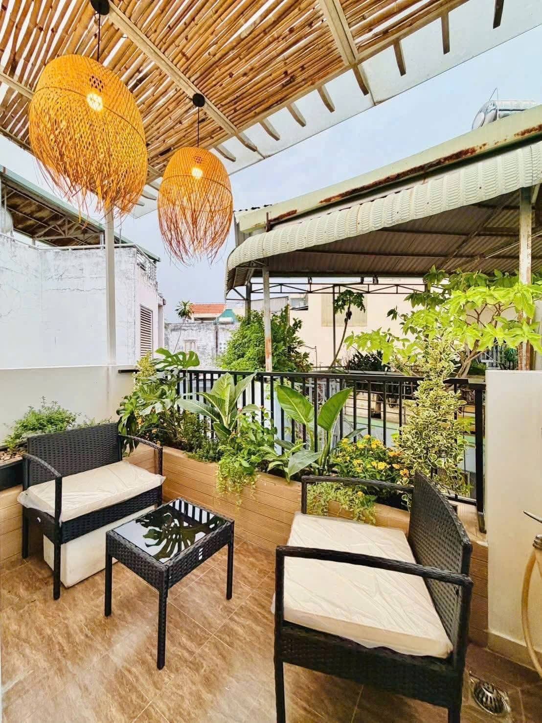 Chỉ 5 tỷ - Nhà 3 tầng 49m2 ngay Chợ Gò Vấp - Nguyễn Thái Sơn