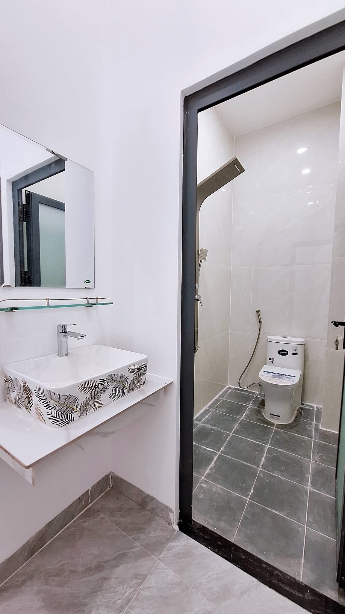Nhà lầu đẹp Phan Thị Hành Tân Phú, 80m2, 3.1 tỷ