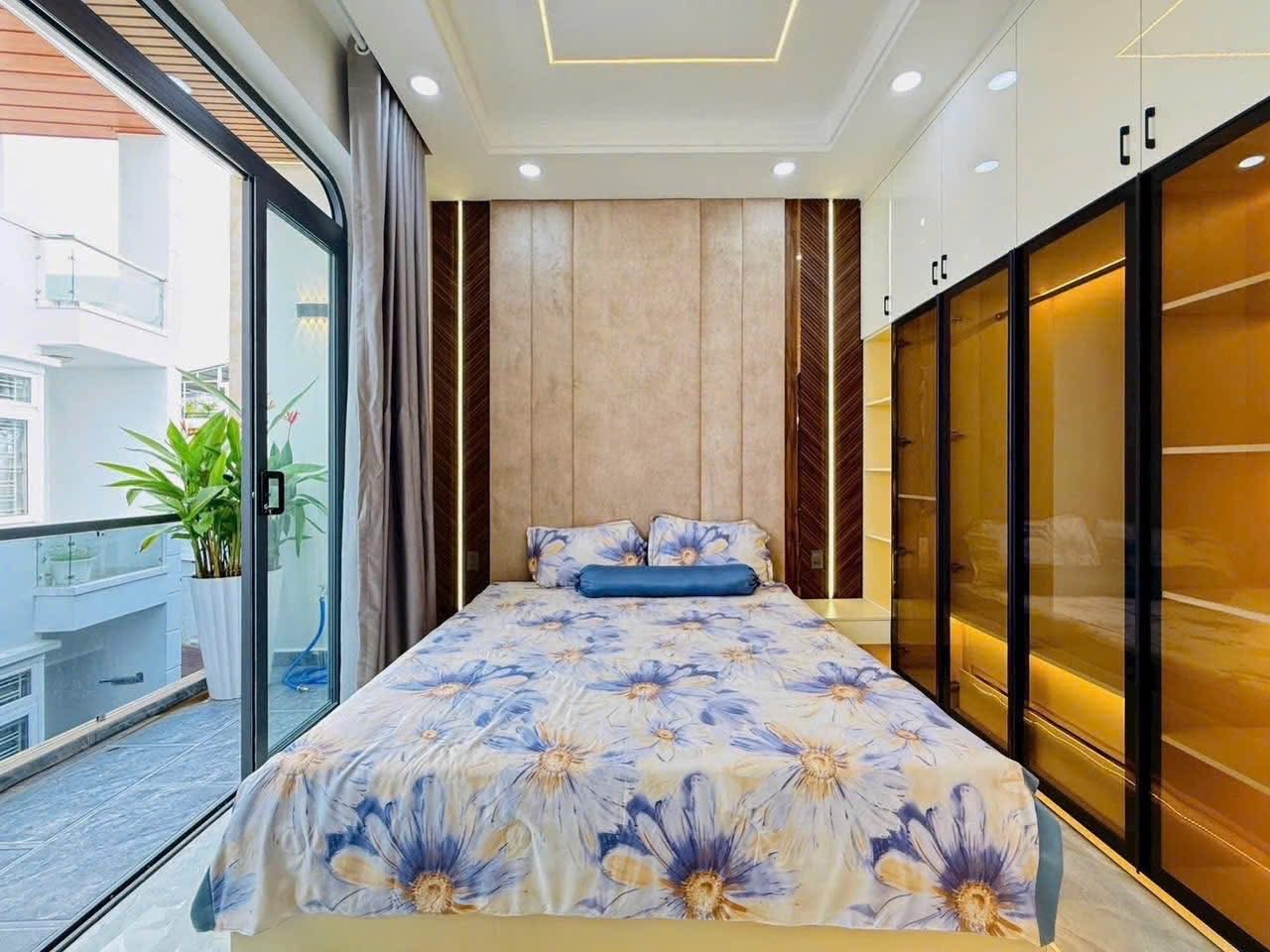 Nhà đẹp, full nội thất cao cấp, phường Tân Sơn, 48m2 8.5 tỷ