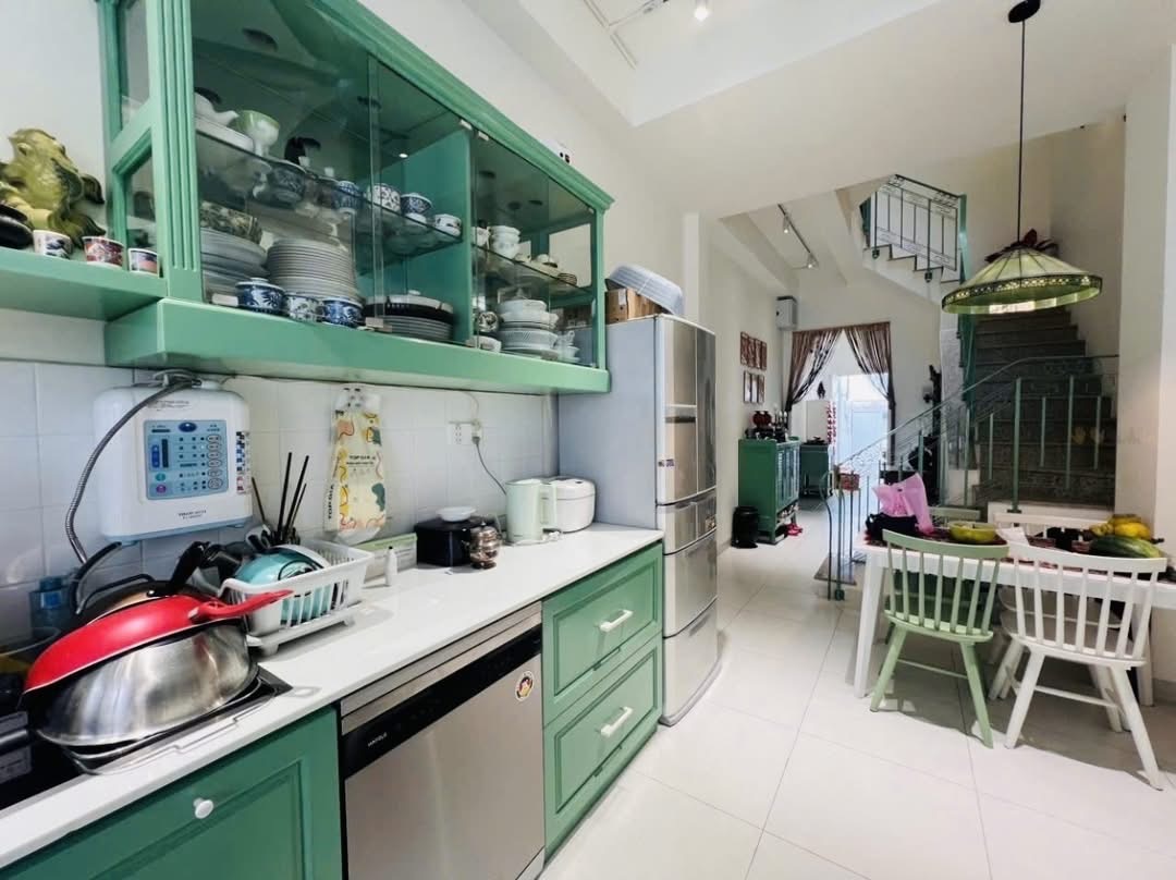 Bán nhà kế chợ Bà Chiểu, 62m² 4 ngủ, 8.2 tỷ, Phan Chu Trinh, Phường 24, Quận Bình Thạnh