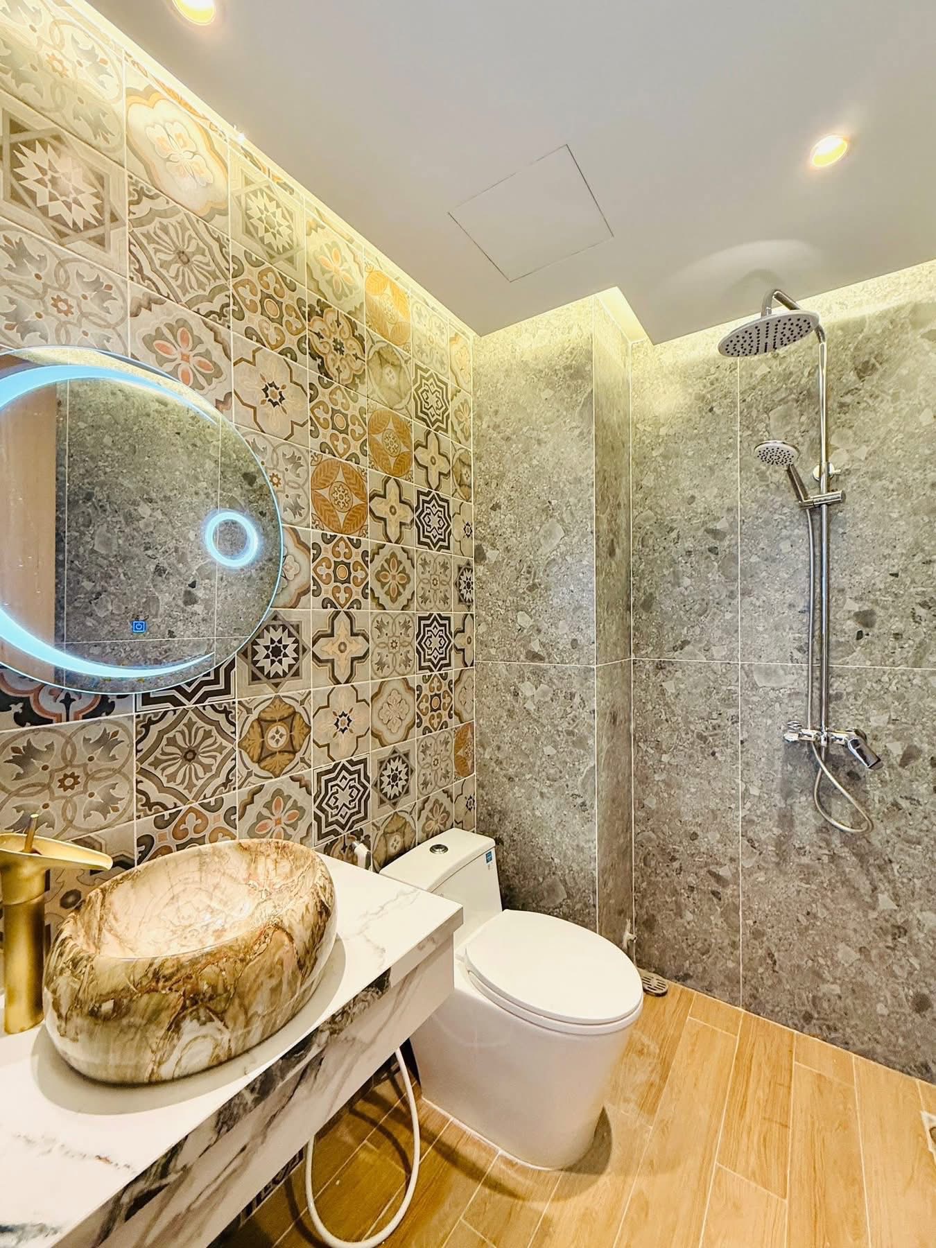 Bán nhà Phạm Văn Chiêu, Thông Tây Hội, 8 tỷ, 4x13m - Hướng Đông Bắc