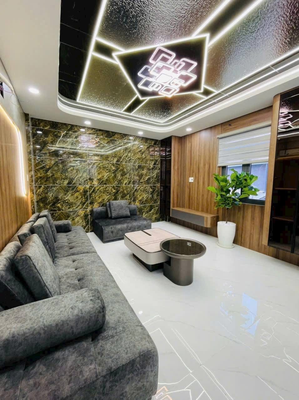Bán nhà đường 8m - Bình Tân - Căn góc - Nhà mới - Gần chợ, trường học, siêu thị, 52m2, 5 tầng, 8 tỷ