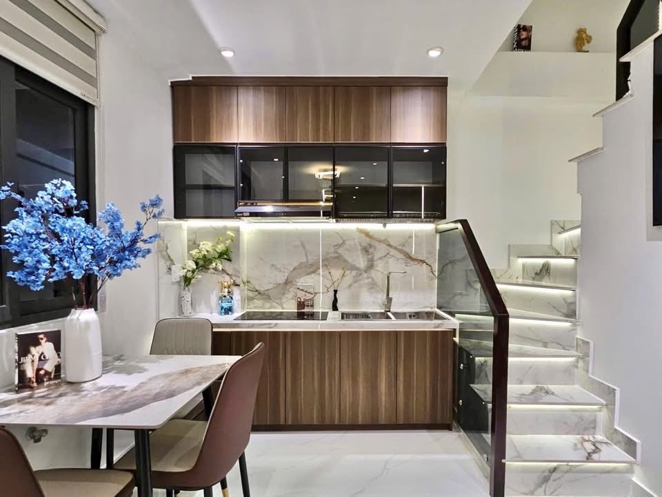 Bán nhà Tân Phú, Tây Thạnh, 3 tầng 3 ngủ, full nội thất xịn, 25m2 chỉ 3 tỷ