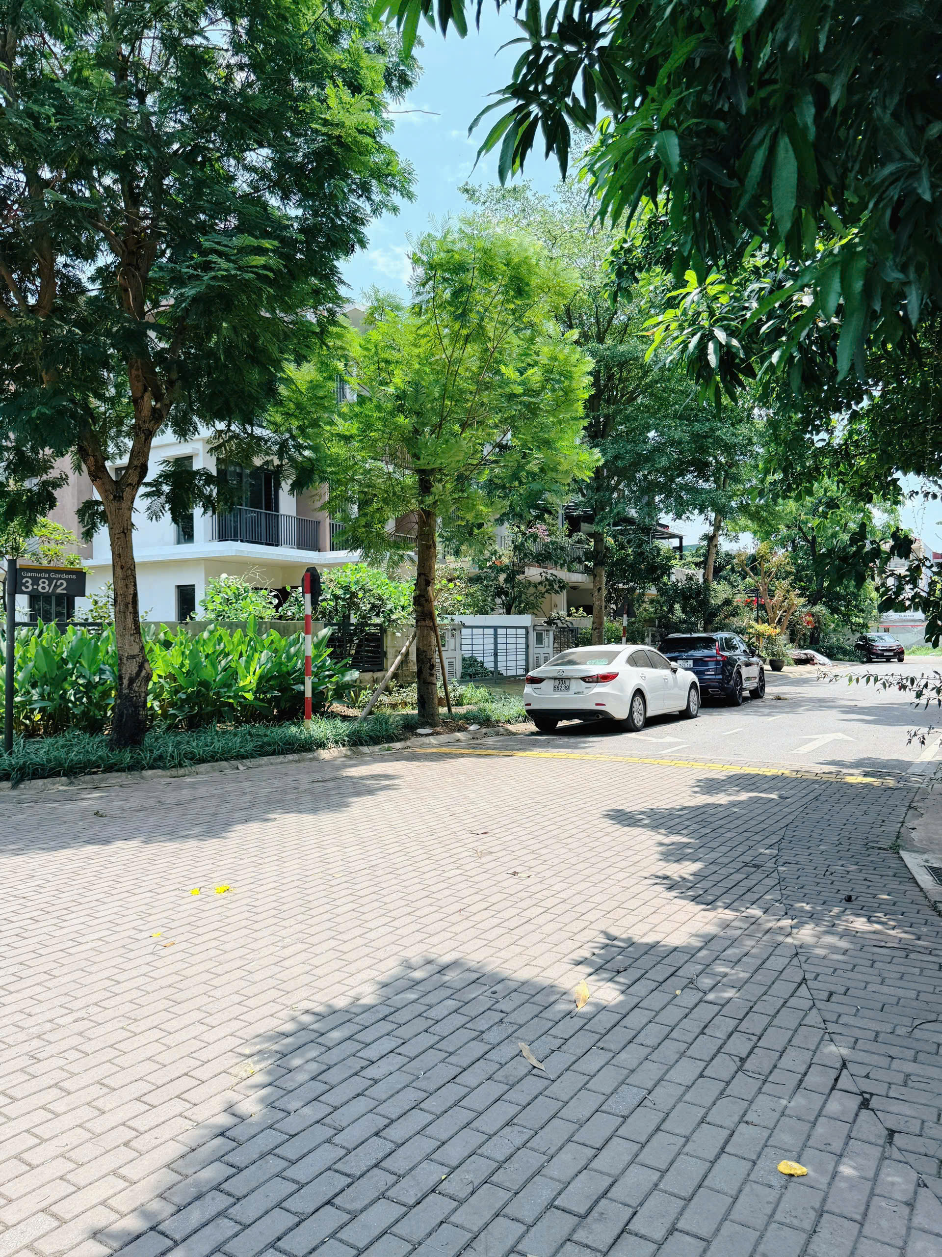Nhà liền kề khu đô thị Gamuda, Hoàng Mai, 120m2 - 5 tầng, nội thất cao cấp