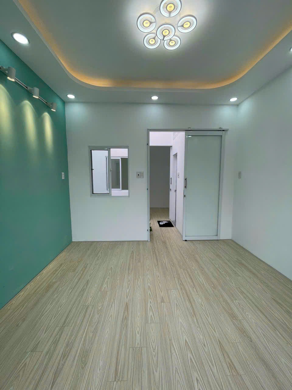 Nhà hẻm Bà Triệu, quận 12, diện tích 3,6m x 8m, 2 ngủ, 3 vệ sinh