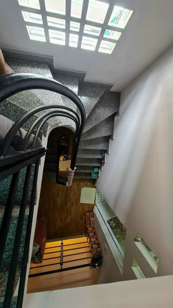 Nhà hẻm An Phú Đông 26, 5,5m x 6m, 2 ngủ, 3 vệ sinh
