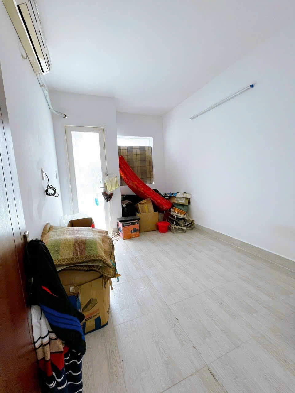 Nhà hẻm xe hơi Phạm Phú Thứ Quận 6, 30m2, 3 ngủ 3 vệ sinh