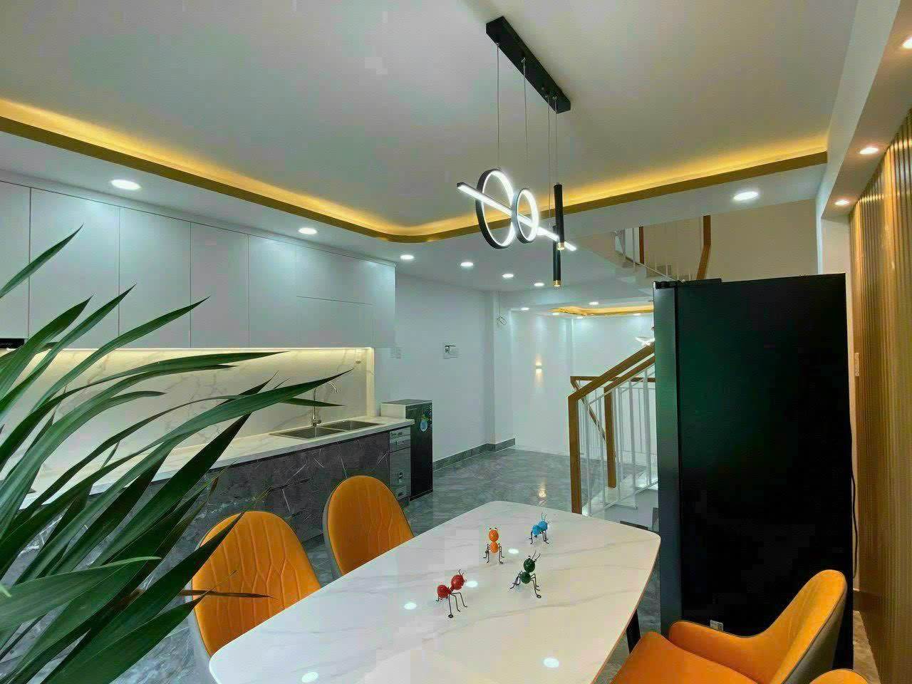 Nhà đẹp Cầu Xéo, Tân Phú 3,3m x 9m, 3 ngủ, 3 vệ sinh
