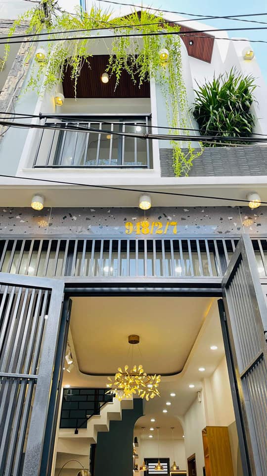 Nhà đường Hồ Thành Biên, Chánh Hưng