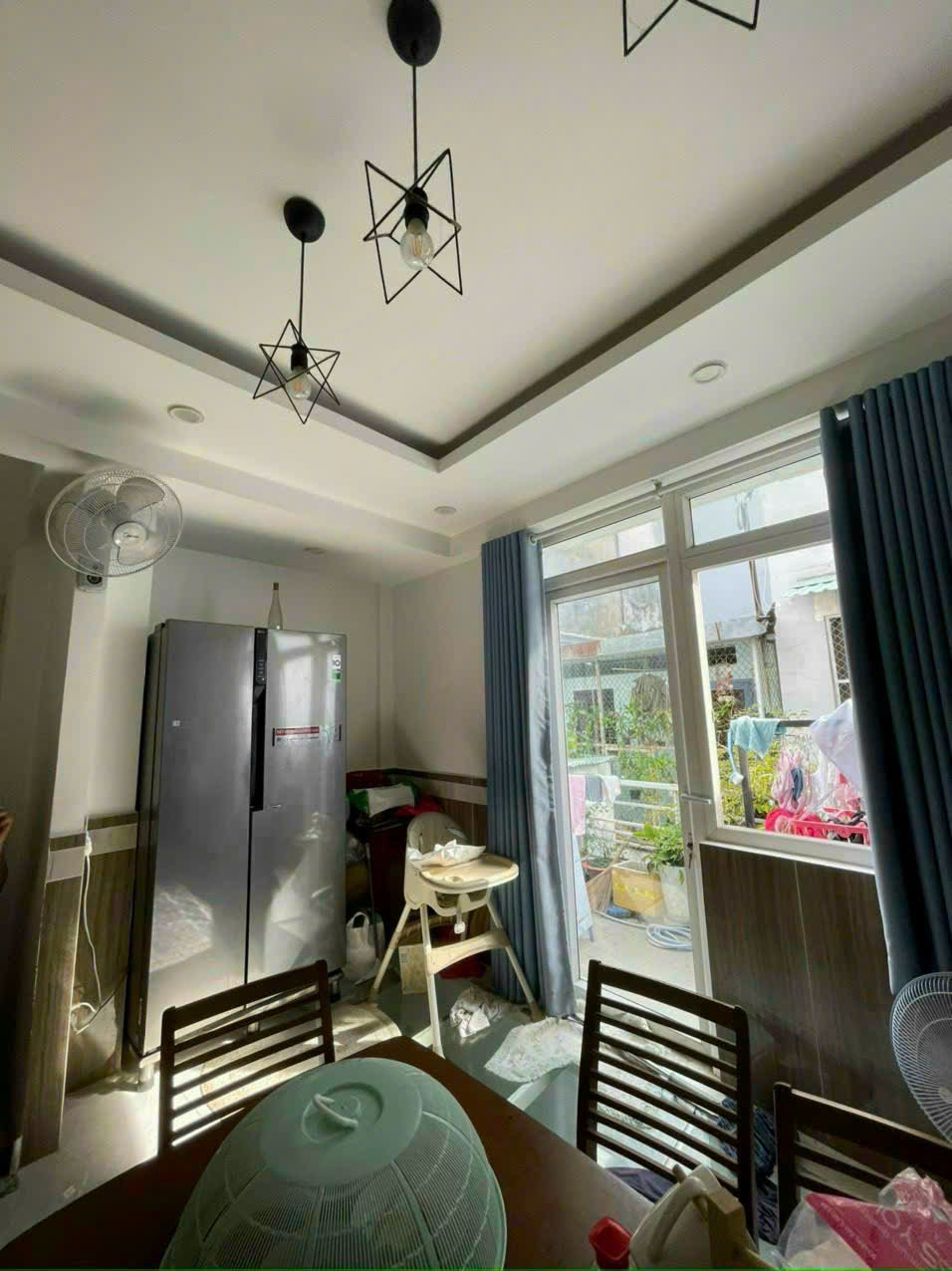 Chốt nhanh nhà hẻm Cộng Hoà, 5,2m x 5,5m, 3PN, 3WC, sổ hông riêng