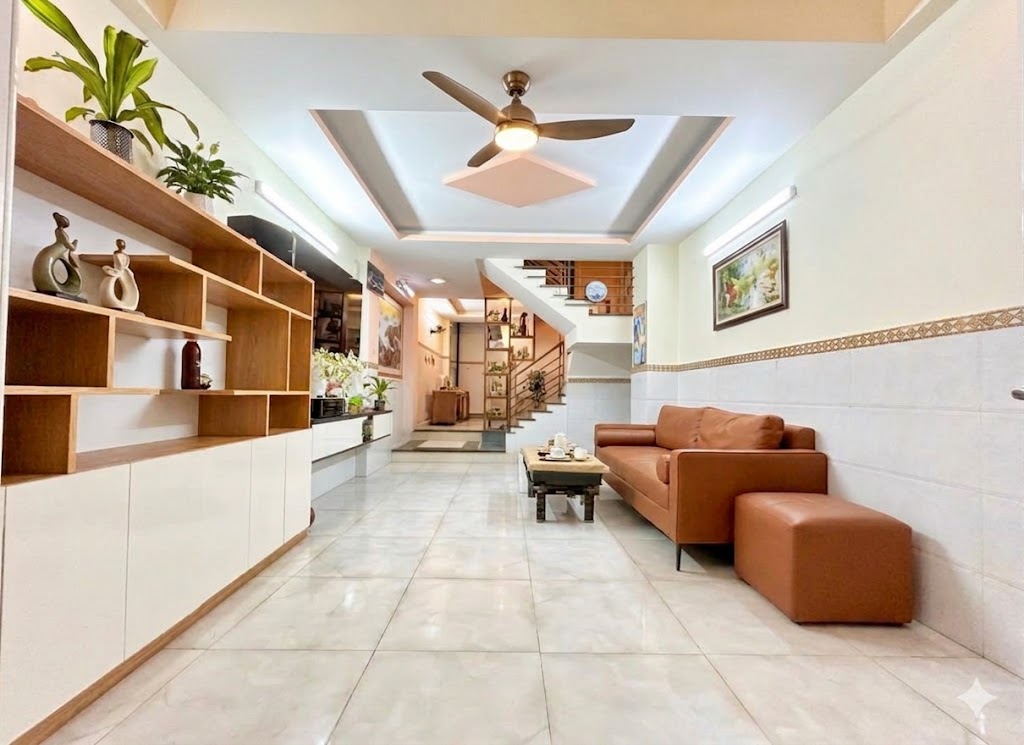 Ngay tuyến Metro số 2 Ngã tư Bảy Hiền, diện tích 60m2 x 5 tấm, hẻm trải nhựa khu dân cư víp, giá 9 tỷ