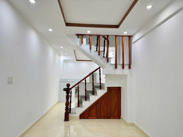 Đường thông ô tô – Tân Kỳ Tân Quý – 2 tầng – 46m² – Giá 2,28 tỷ