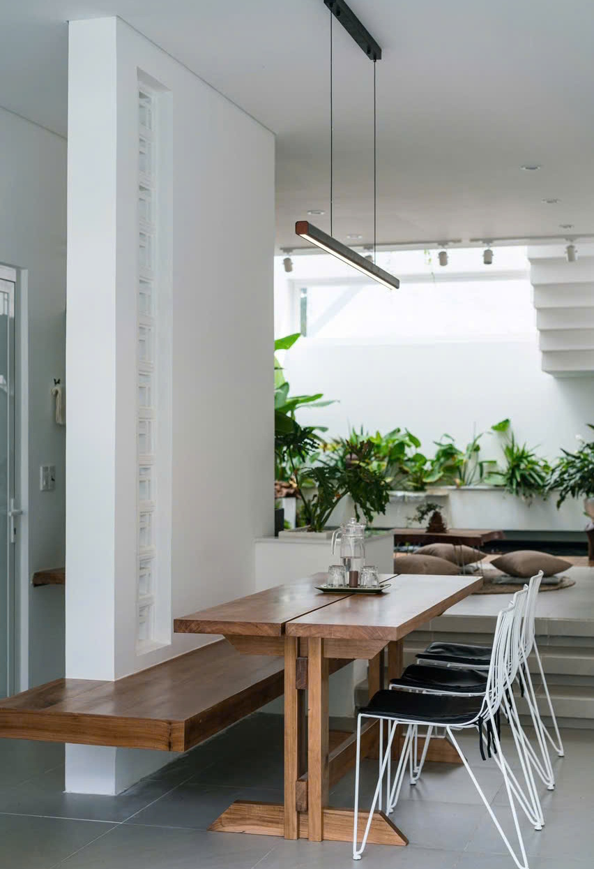 Nhà mặt phố Hà Bồng, Hòa Xuân, 3 tầng đẹp