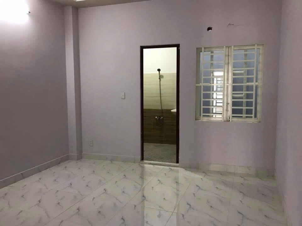 Nhà mặt tiền đường 12m Quận 12, đang cho thuê kinh doanh spa 15 triệu/tháng, chính chủ pháp lý nhanh gọn