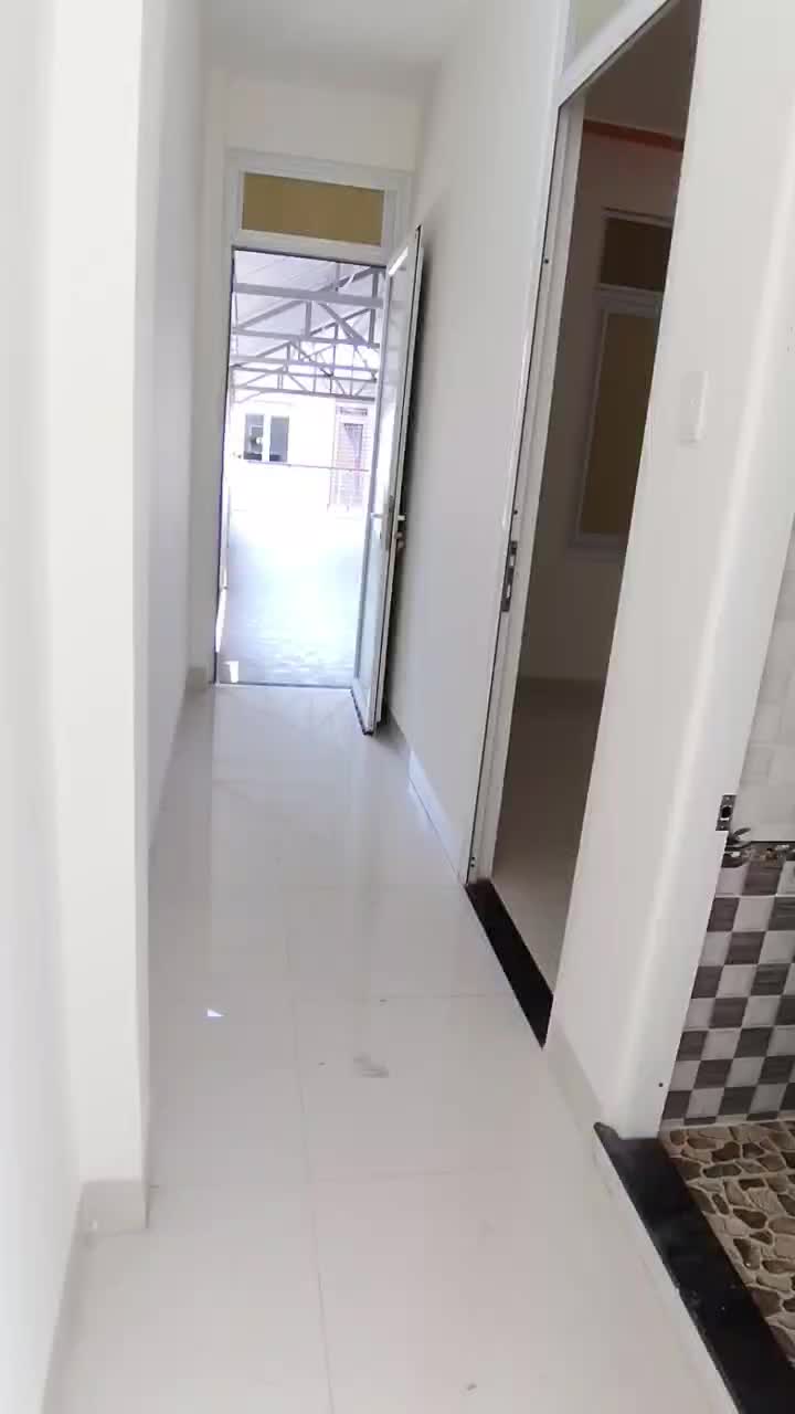 Chính chủ bán nhà nguyên căn mặt tiền đường Dương Khê