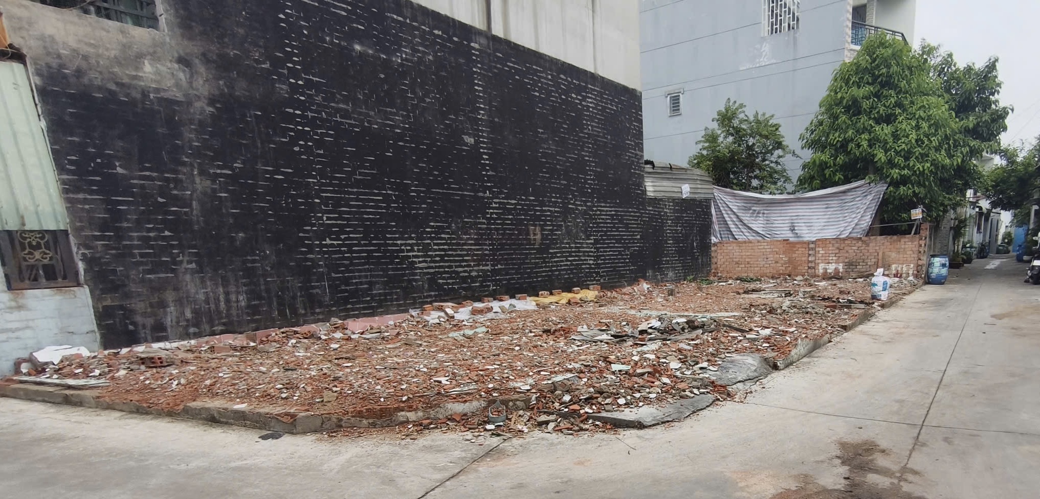 Đất Linh Trung - giảm sâu - còn 5,2 tỷ - góc 2 mặt tiền - ngang 6,7m