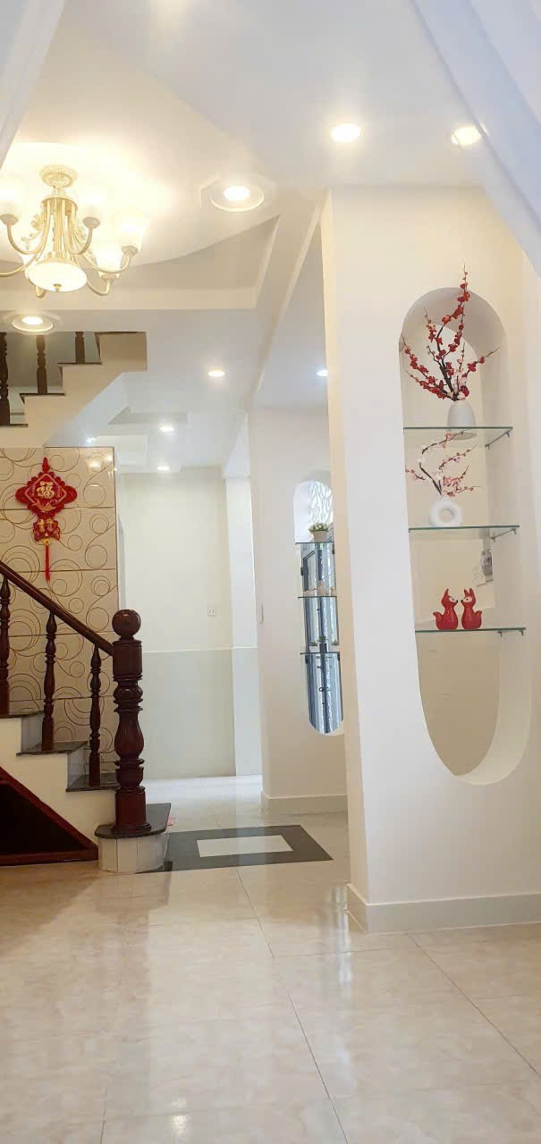 Nhà phố xinh 1 trệt, 2 lầu Dương Bá Trạc, quận 8, Hồ Chí Minh
