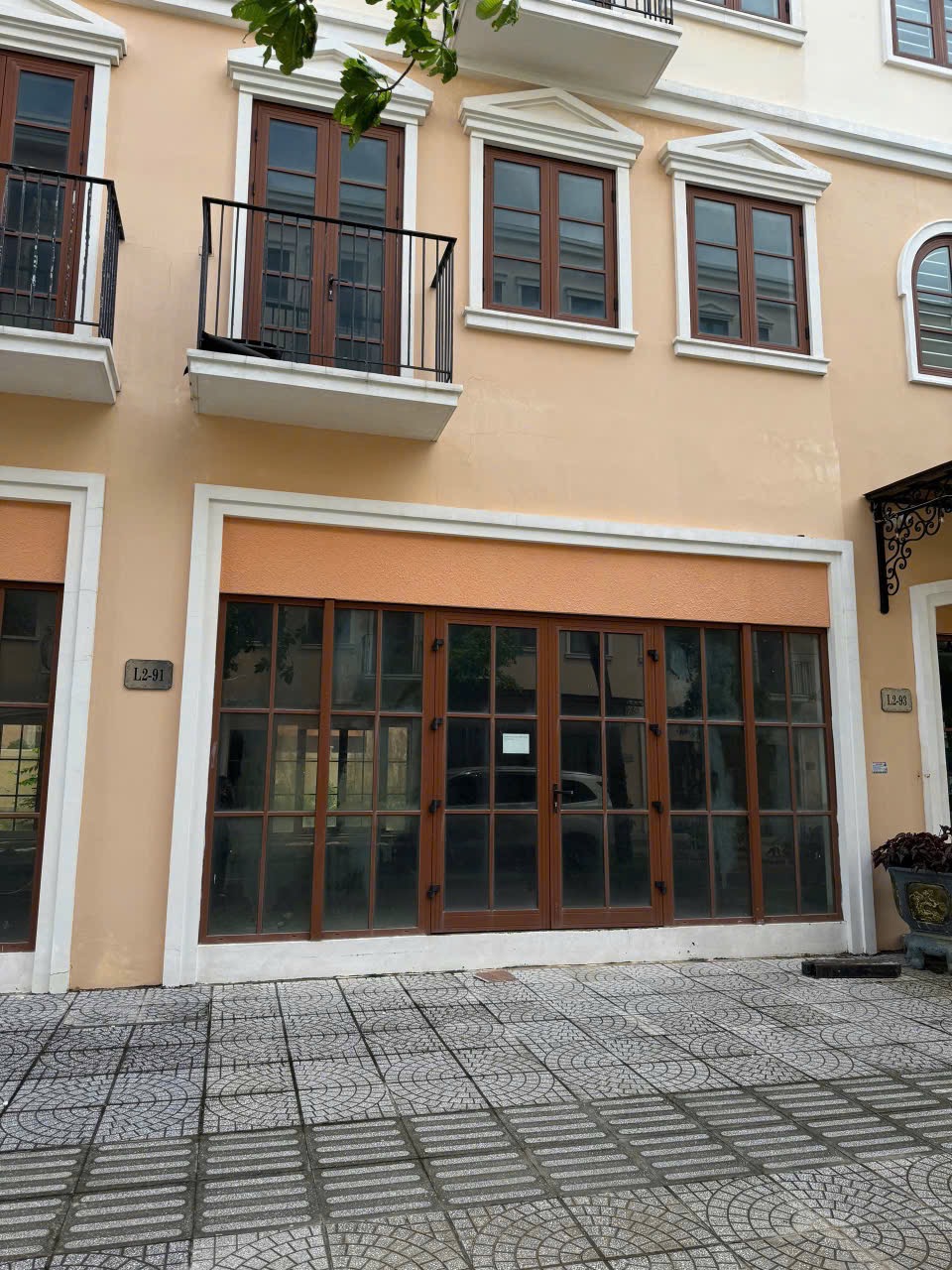 Toạ độ Kim Cương Nam Đảo bán gấp shophouse địa trung hải tại trung tâm An Thới, Phú Quốc, sổ hồng lâu dài