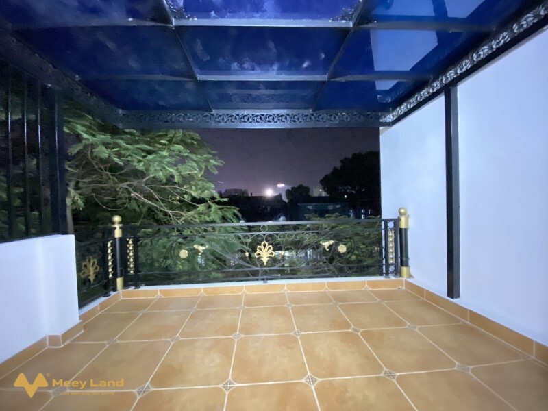 Bán gấp nhà phố Tạ Quang Bửu 170m2, 6 tầng, mặt tiền 5m, giá 30 tỷ