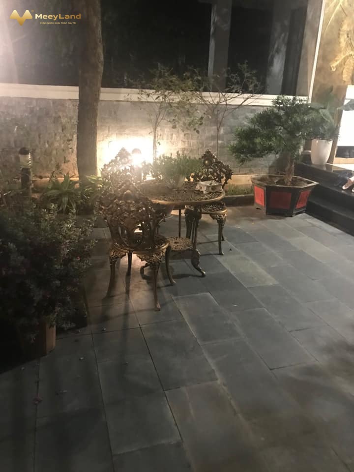 Chính chủ bán biệt thự Vinhomes Thăng Long, thiết kế tân cổ điển cực đẹp