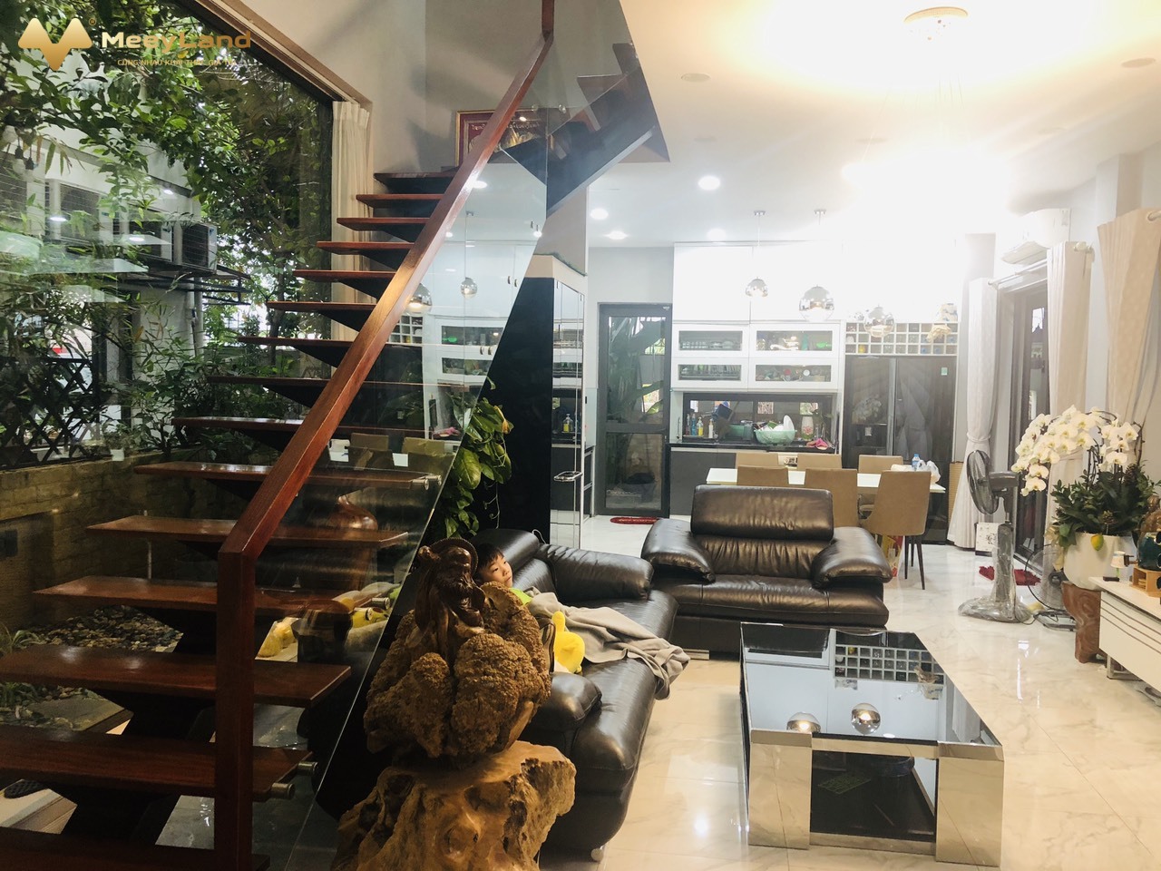 Chính chủ bán biệt thự đơn lập Vinhomes Thăng Long, hoàn thiện nội thất đẹp