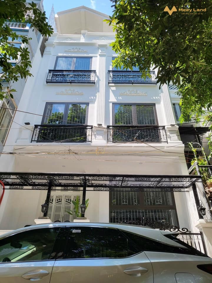 Nhà phố Nguyễn Thị Định, vị trí trung tâm Cầu Giấy, 6 tầng thang máy, có hầm, đẹp long lanh