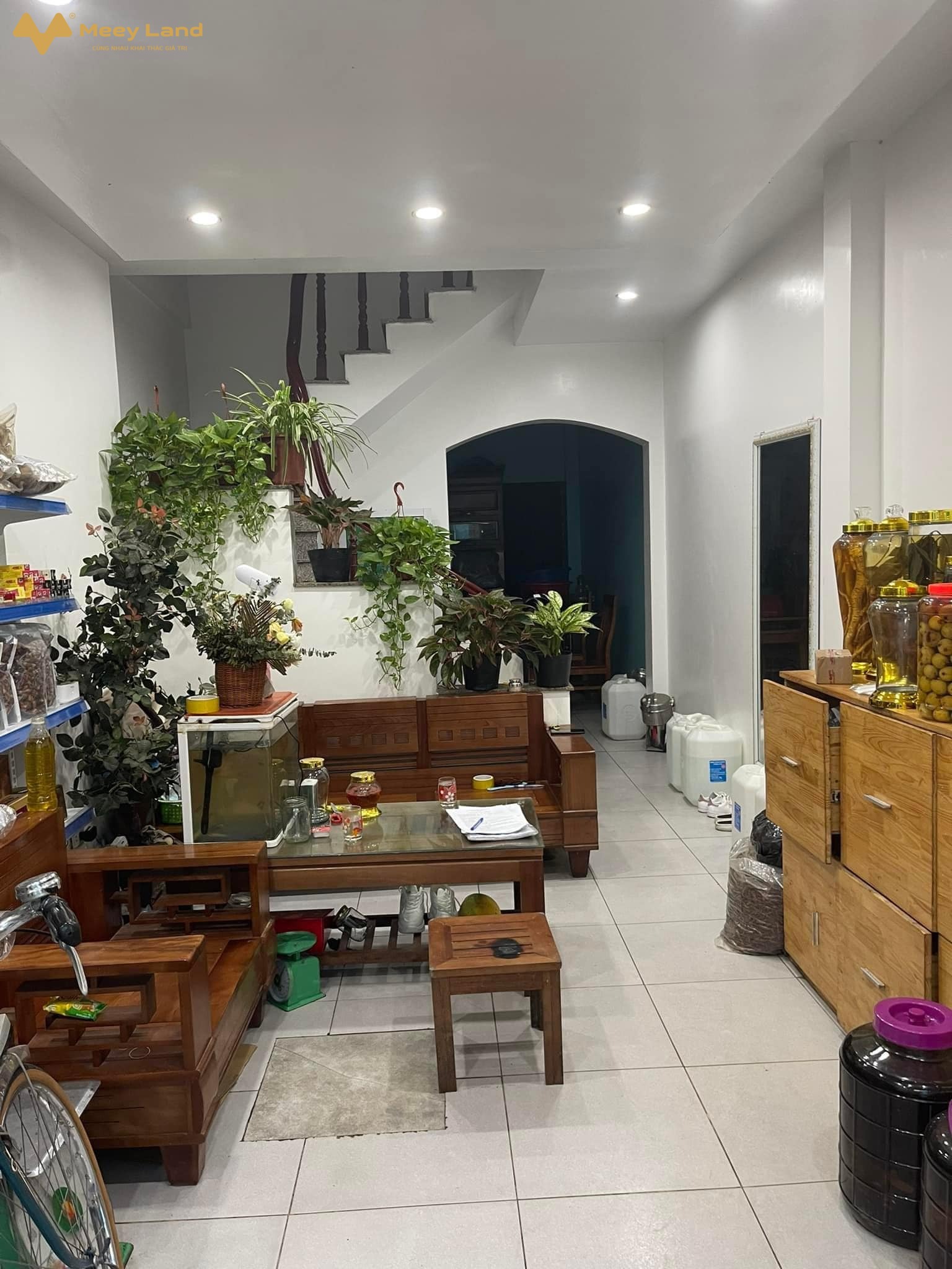 Chính chủ bán nhà Xuân Phương 40m2 4 tầng, 4 phòng ngủ, nội thất