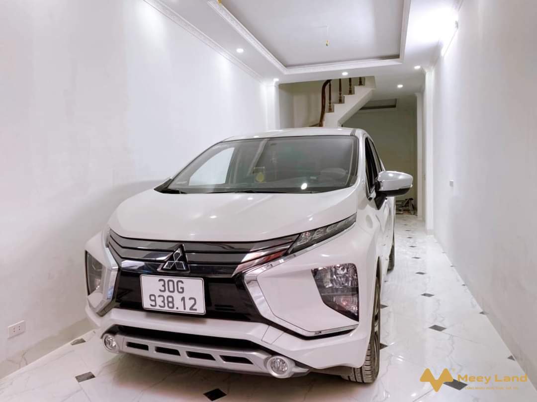 Bán nhà gần Khu đô thị Xuân Phương 40m2, 5 tầng, 4 phòng ngủ, gara ô tô đỗ Trịnh Văn Bô