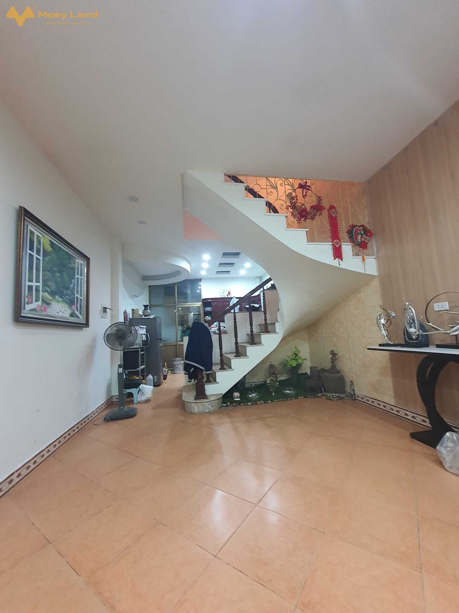 Bán gấp nhà Cổ Điển, Tứ Hiệp, Thanh Trì, 51m2, 4 tầng, dân xây, giá rẻ nhất