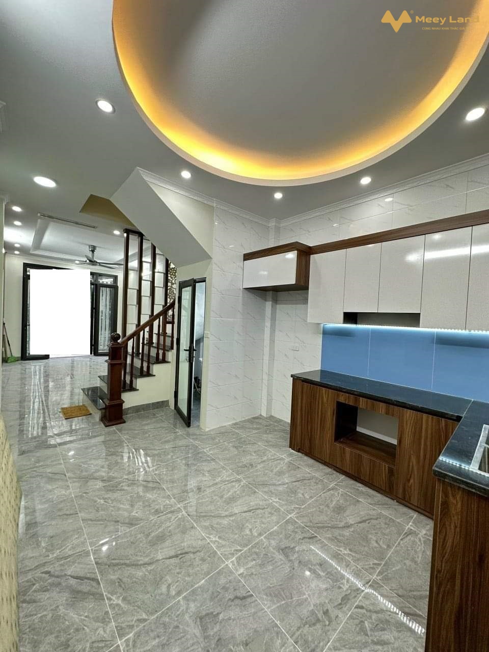 Bán nhà mới Kim Chung, gân khu đô thị Hinode Royal Park, đường 32, xây mới đẹp