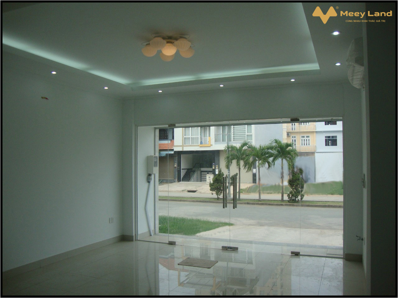 Nhà phố tiện kinh doanh 100m2, 1 trệt 3 lầu khu dân cư An Phú, quận 2, Hồ Chí Minh