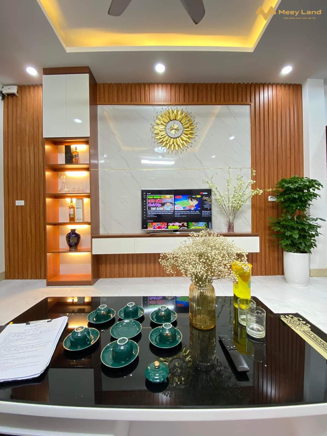 Nhà đẹp An Khánh 32m2, 5 tầng, 3 ngủ, ô tô đỗ sát nhà, view thoáng, gần VinSmart City