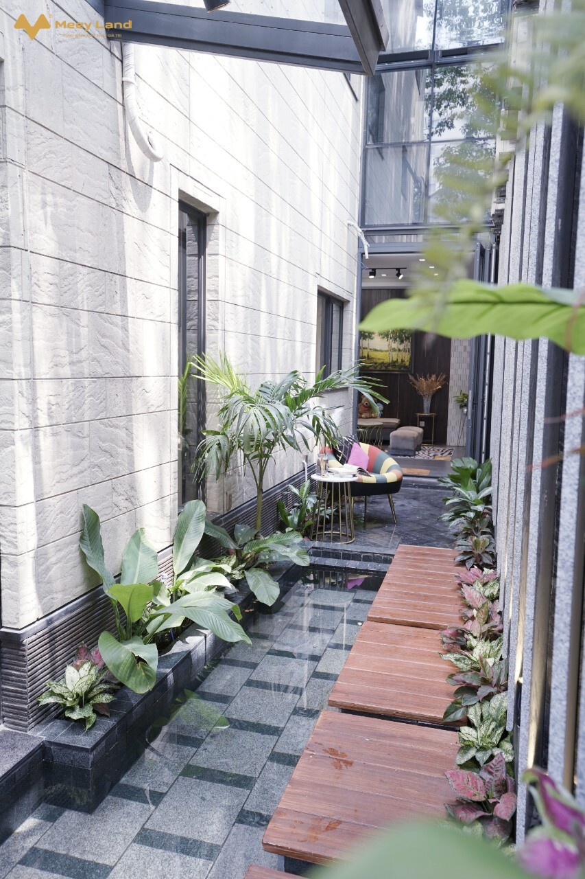 Bán rẻ biệt thự đẳng cấp 188m2, 1 trệt 2 lầu Nguyễn Duy Trinh, quận 2, Hồ Chí Minh