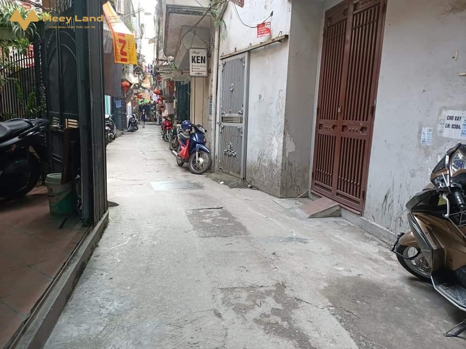 Bán gấp nhà phố Bạch Mai 53m2, 5 tầng, mặt tiền 4,3m, 3 tỷ