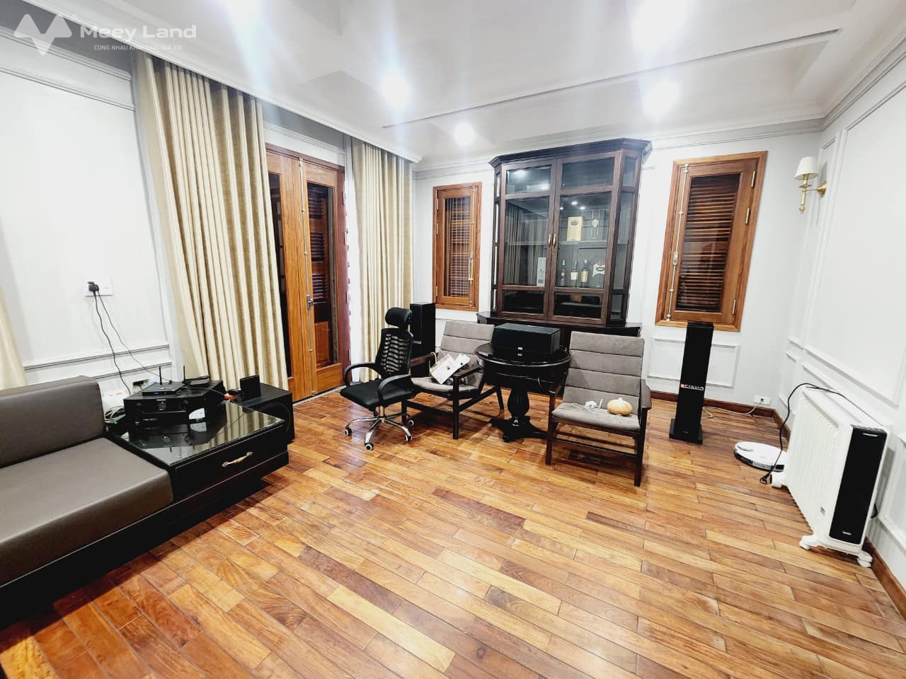 Biệt thự An Khang, Dương Nội, hoàn thiện đẹp, gần công viên, 4 tầng, thang máy có hầm