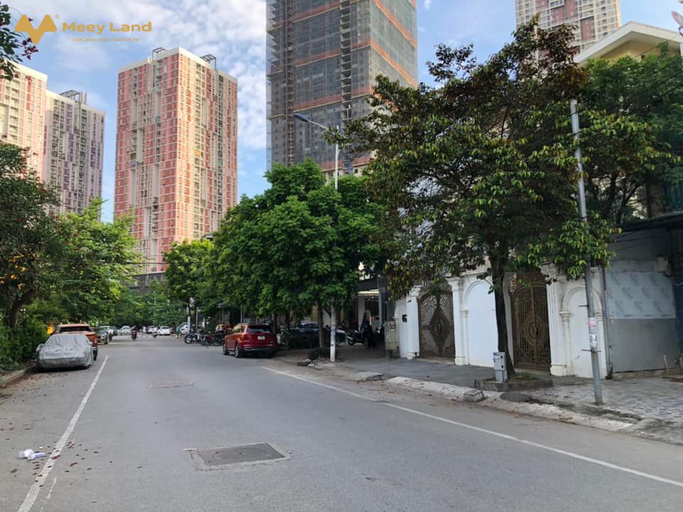 Biệt thự đơn lập Văn Khê, mặt tiền rộng, view hồ, an sinh đỉnh cao, giá tốt nhất